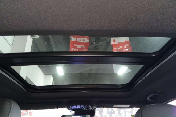 Used Chevrolet Seeker 2022 1.5T CVT RS Honeycomb Edition Headliner