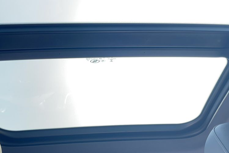 Used Chevrolet Seeker 2022 1.5T CVT RS Honeycomb Edition Headliner