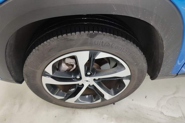 Used Chevrolet Seeker 2022 1.5T CVT RS Honeycomb Edition Left Front Wheel Hub