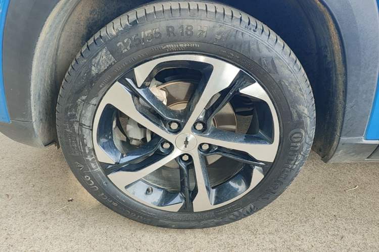 Used Chevrolet Seeker 2022 1.5T CVT RS Honeycomb Edition Left Front Wheel Hub
