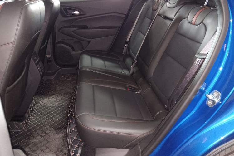 Used Chevrolet Seeker 2022 1.5T CVT RS Honeycomb Edition Left Rear Seat