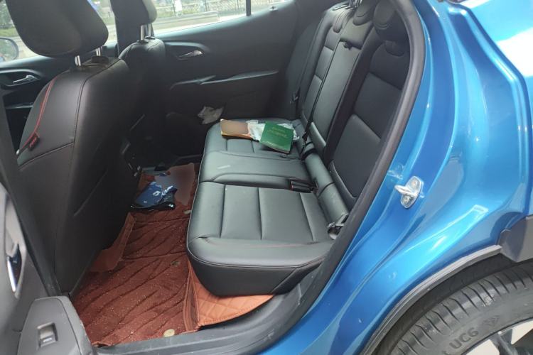 Used Chevrolet Seeker 2022 1.5T CVT RS Honeycomb Edition Left Rear Seat