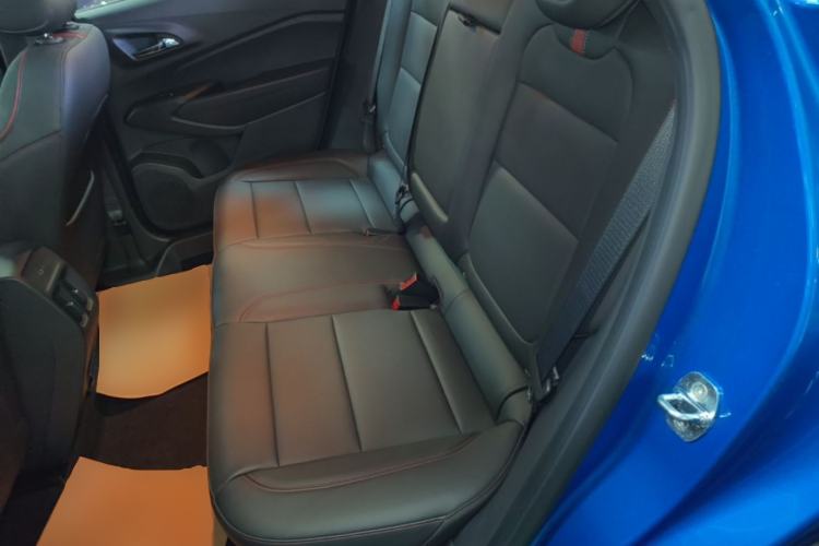 Used Chevrolet Seeker 2022 1.5T CVT RS Bee Wave Edition Left Rear Seat