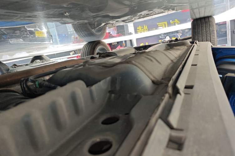 Used Chevrolet Seeker 2022 1.5T CVT RS Honeycomb Edition Left Side Sill