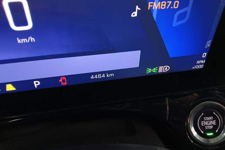Used Chevrolet Seeker 2022 1.5T CVT RS Honeycomb Edition Odometer Close Up