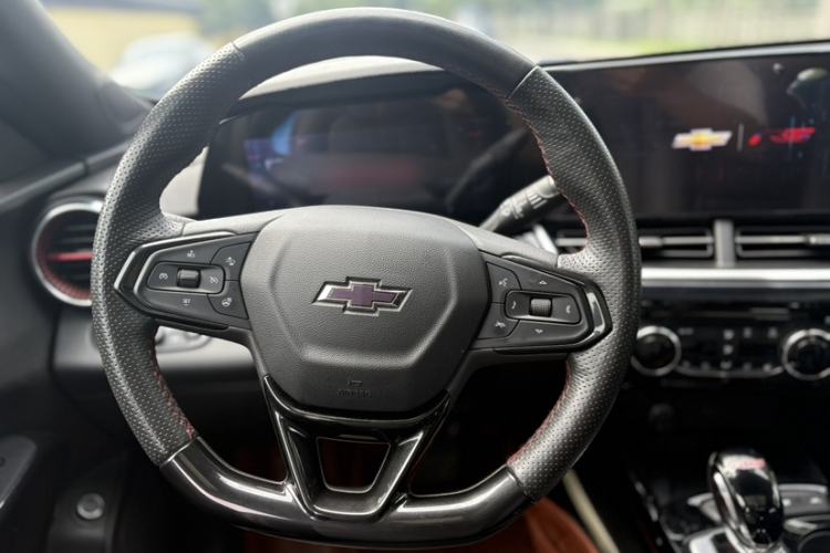 Used Chevrolet Seeker 2022 1.5T CVT RS Honeycomb Edition Steering Wheel