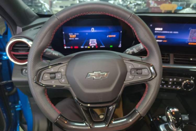 Used Chevrolet Seeker 2022 1.5T CVT RS Bee Wave Edition Steering Wheel