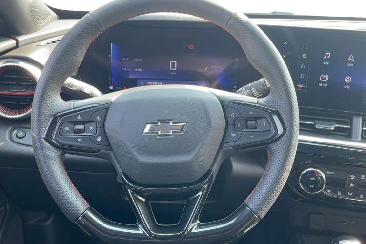 Used Chevrolet Seeker 2022 1.5T CVT RS Honeycomb Edition Steering Wheel