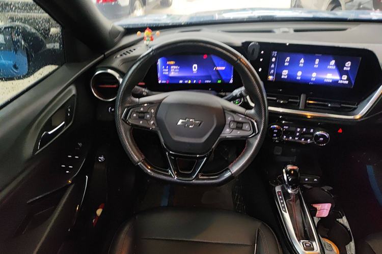 Used Chevrolet Seeker 2022 1.5T CVT RS Honeycomb Edition Steering Wheel