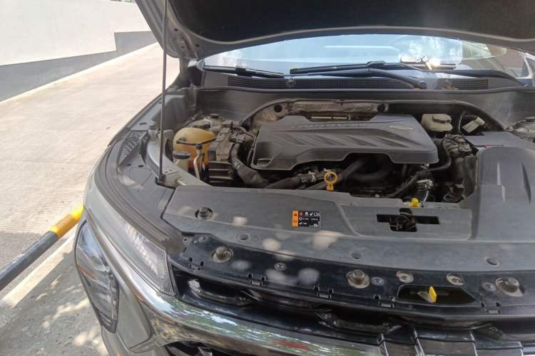 Used Chevrolet Seeker 2022 1.5T CVT RS Bee Wave Edition Engine Bay Right
