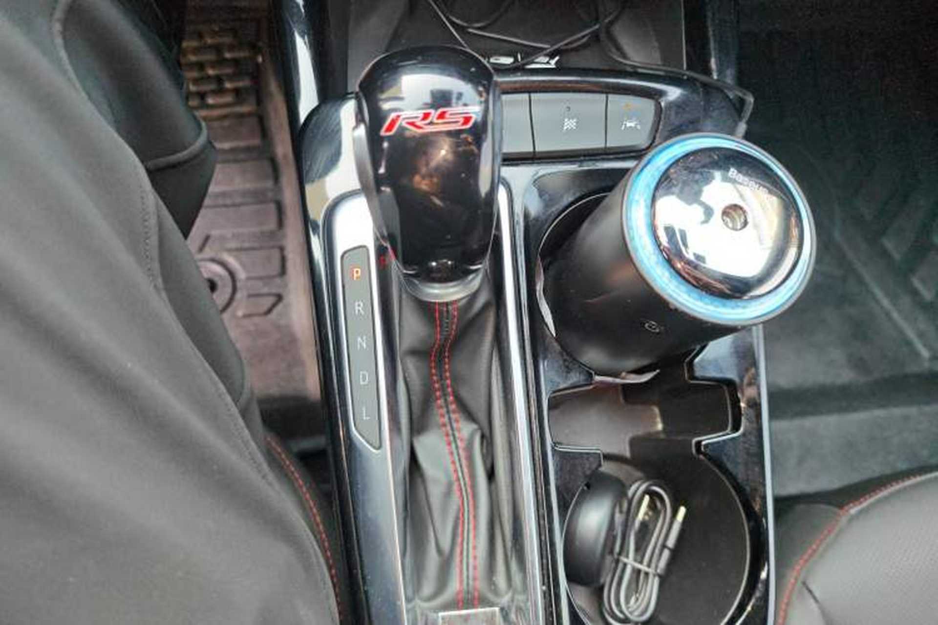 Used Chevrolet Seeker 2022 1.5T CVT RS Bee Wave Edition Gear Lever