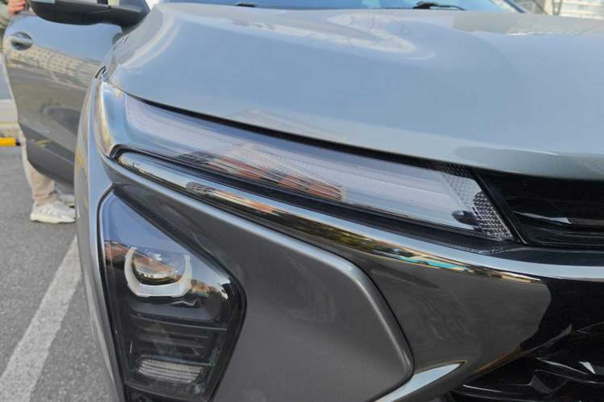 Used Chevrolet Seeker 2022 1.5T CVT RS Bee Wave Edition Right Front Headlight