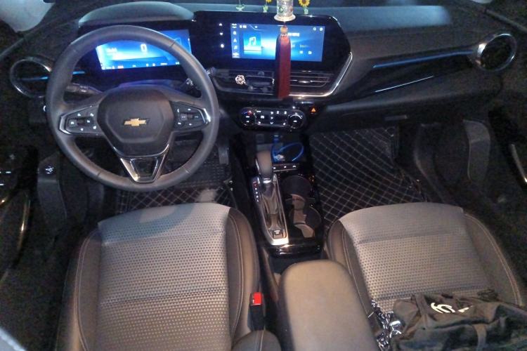 Used Chevrolet Seeker 2022 1.5T CVT Trendy Smart Edition Center Console