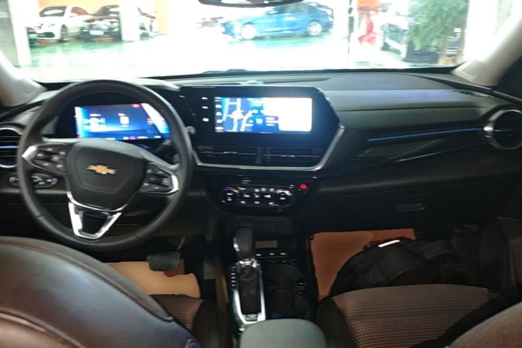 Used Chevrolet Seeker 2022 1.5T CVT Trendy Smart Edition Center Console