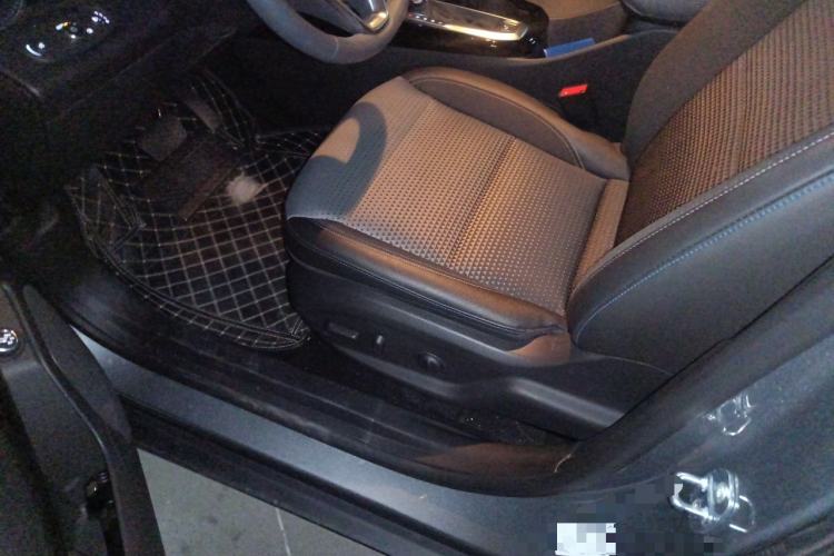 Used Chevrolet Seeker 2022 1.5T CVT Trendy Smart Edition Driver Seat