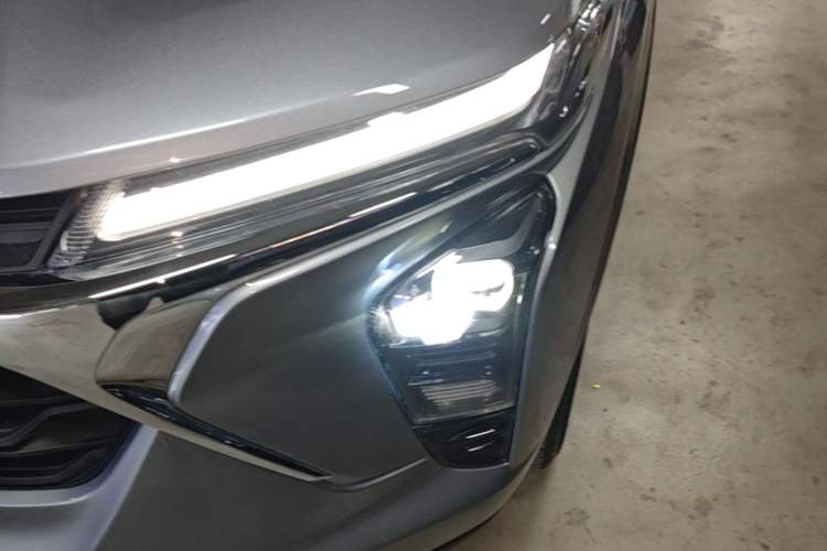 Used Chevrolet Seeker 2022 1.5T CVT Trendy Smart Edition Left Front Headlight