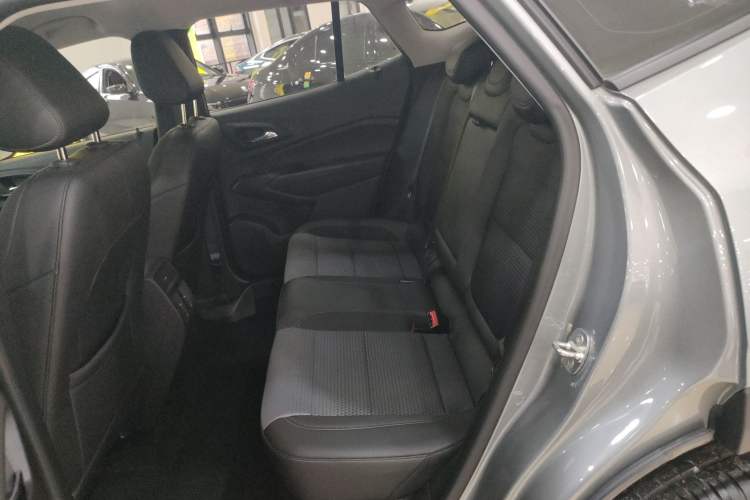 Used Chevrolet Seeker 2022 1.5T CVT Trendy Smart Edition Left Rear Seat
