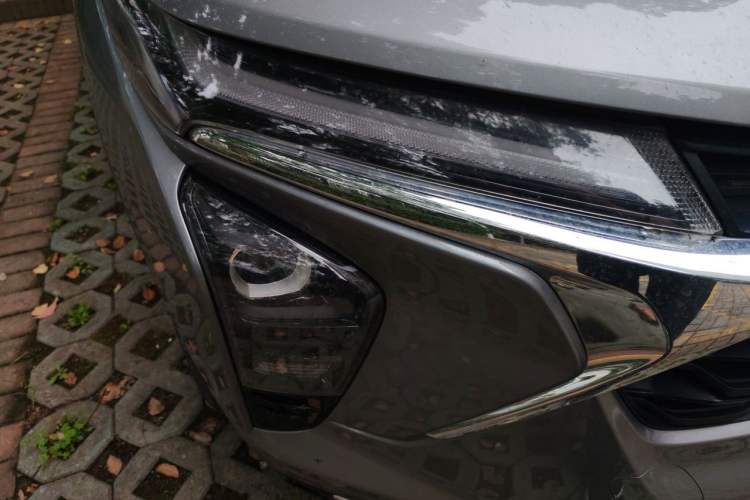 Used Chevrolet Seeker 2022 1.5T CVT Trendy Smart Edition Right Front Headlight
