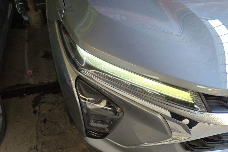 Used Chevrolet Seeker 2022 1.5T CVT Trendy Smart Edition Right Front Headlight