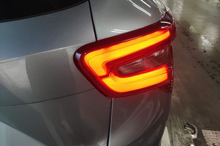 Used Chevrolet Seeker 2022 1.5T CVT Trendy Smart Edition Right Rear Taillight