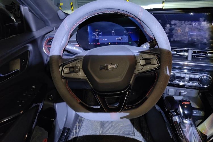 Used Chevrolet Seeker 2022 1.5T CVT RS Bee Wave Edition Steering Wheel