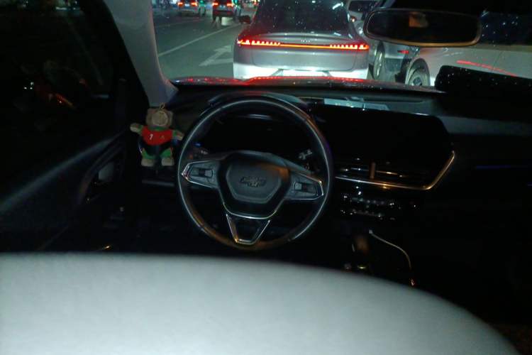 Used Chevrolet Seeker 2022 1.5T CVT Trendy Edition Steering Wheel