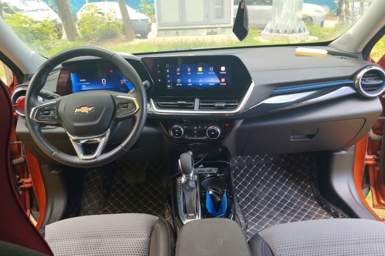 Used Chevrolet Seeker 2022 1.5T CVT Trendy Smart Edition Center Console