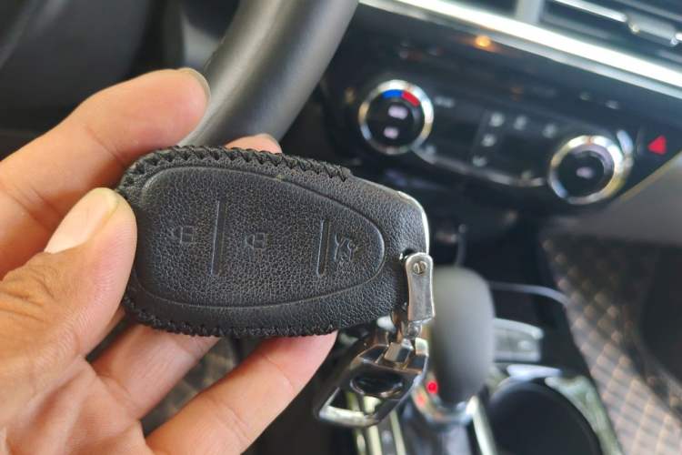 Used Chevrolet Seeker 2022 1.5T CVT Trendy Smart Edition Vehicle Key