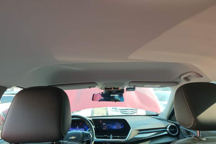 Used Chevrolet Seeker 2022 1.5T CVT Trendy Smart Edition Headliner