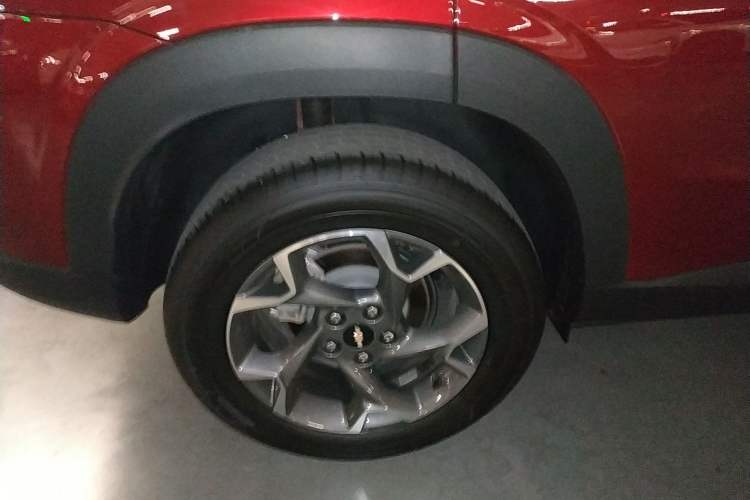 Used Chevrolet Seeker 2022 1.5T CVT Trend-Setting Edition Right Rear Wheel Hub