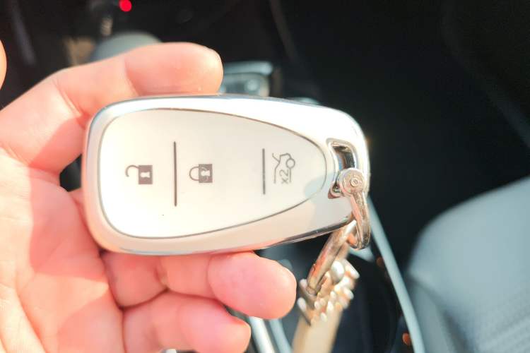Used Chevrolet Seeker 2022 1.5T CVT Trendy Smart Edition Vehicle Key