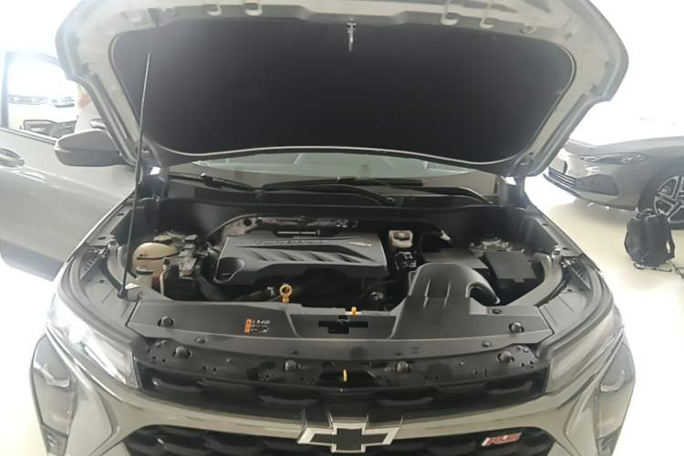 Used Chevrolet Seeker 2022 1.5T CVT RS Bee Wave Edition Engine Bay