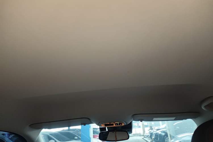 Used Chevrolet Seeker 2022 1.5T CVT Trendy Smart Edition Headliner