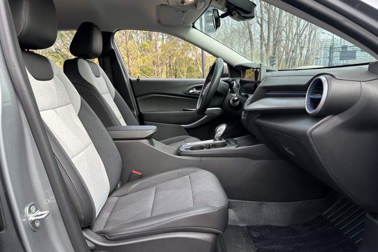 Used Chevrolet Seeker 2022 1.5T CVT Trend-Setting Edition Interior 3
