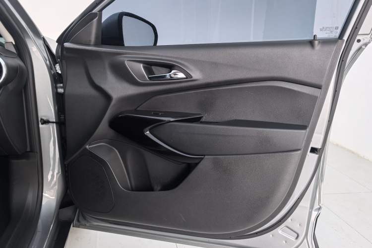 Used Chevrolet Seeker 2022 1.5T CVT Trendy Smart Edition Interior 7