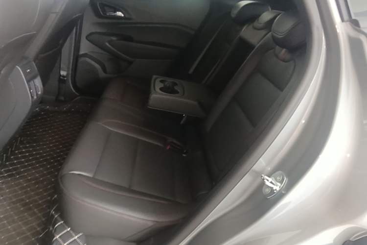 Used Chevrolet Seeker 2022 1.5T CVT RS Bee Wave Edition Left Rear Seat