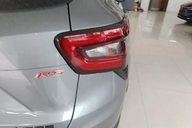 Used Chevrolet Seeker 2022 1.5T CVT RS Bee Wave Edition Right Rear Taillight