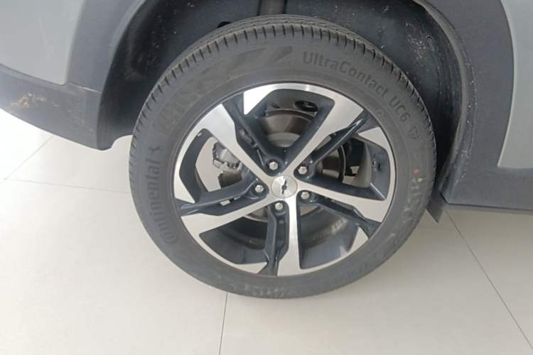 Used Chevrolet Seeker 2022 1.5T CVT RS Bee Wave Edition Right Rear Wheel Hub