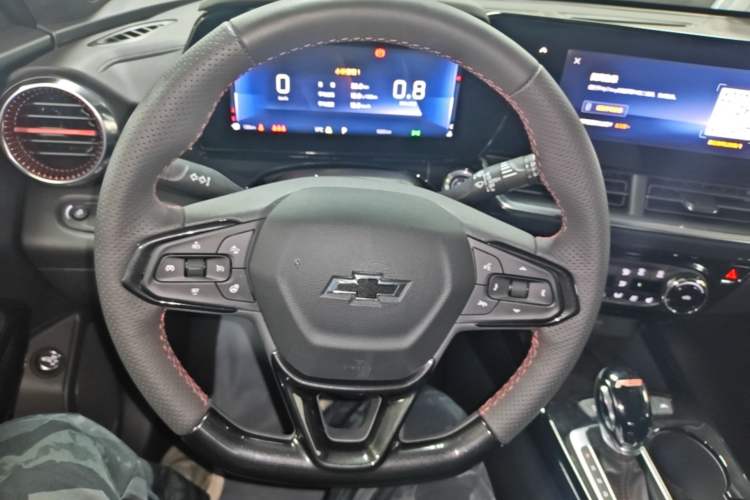 Used Chevrolet Seeker 2022 1.5T CVT RS Bee Wave Edition Steering Wheel