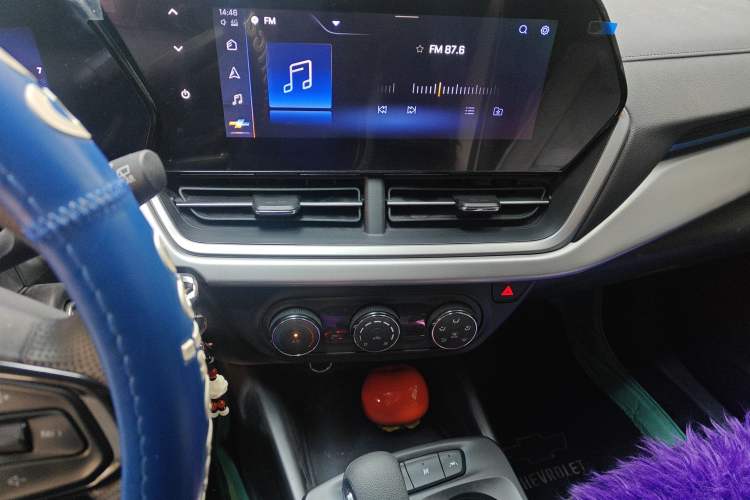 Used Chevrolet Seeker 2022 1.5T CVT Trend-Setting Edition Audio And AC Panel