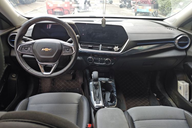 Used Chevrolet Seeker 2022 1.5T CVT Trendy Smart Edition Center Console