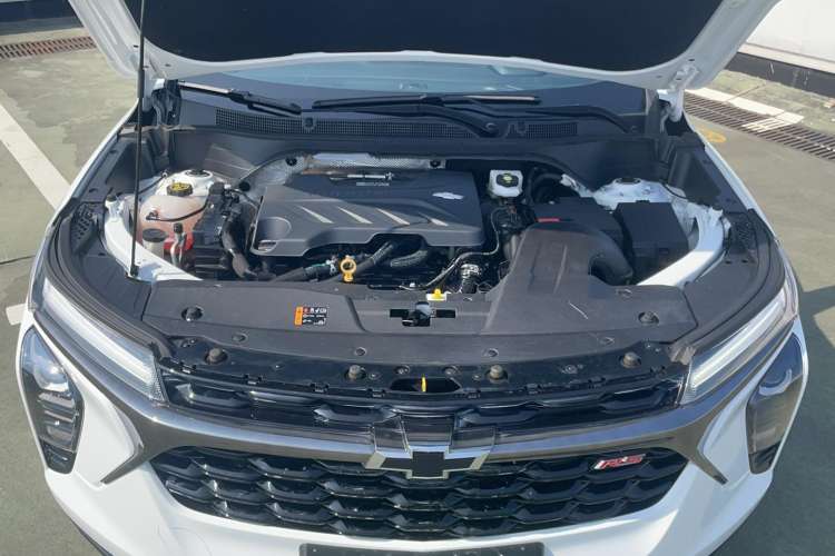 Used Chevrolet Seeker 2022 1.5T CVT RS Honeycomb Edition Engine Bay