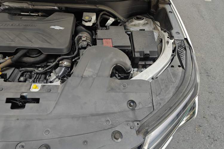 Used Chevrolet Seeker 2022 1.5T CVT Trend-Setting Edition Engine Bay Left