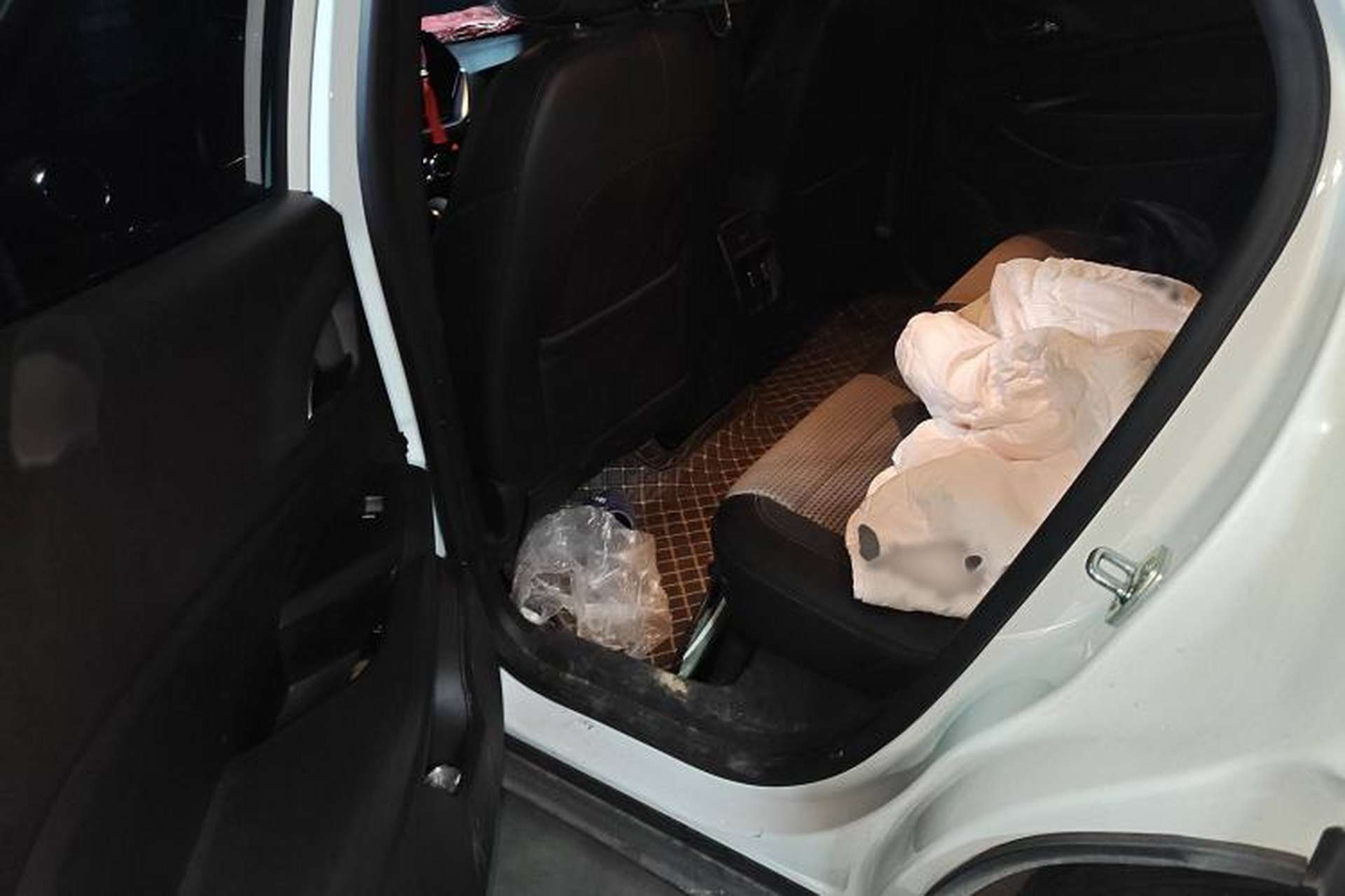 Used Chevrolet Seeker 2022 1.5T CVT Trendy Edition Interior 4