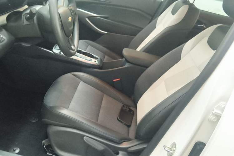 Used Chevrolet Seeker 2022 1.5T CVT Trend-Setting Edition Left Front Seat