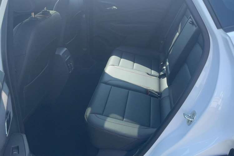Used Chevrolet Seeker 2022 1.5T CVT RS Honeycomb Edition Left Rear Seat