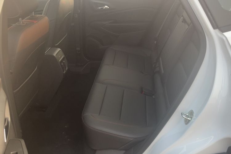 Used Chevrolet Seeker 2022 1.5T CVT RS Bee Wave Edition Left Rear Seat