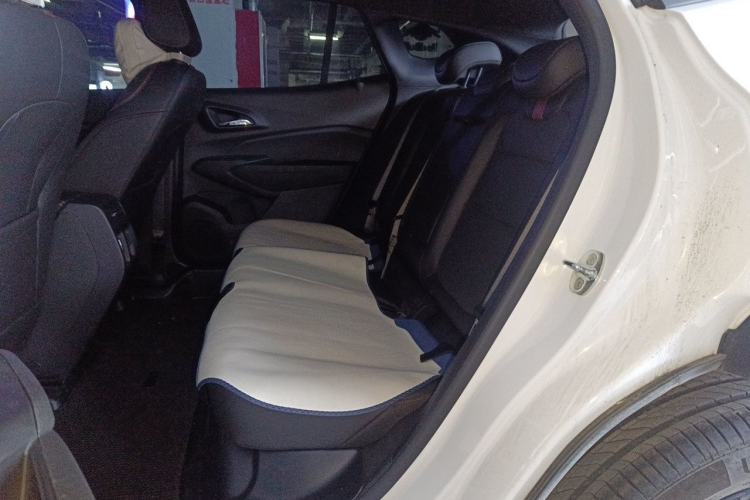 Used Chevrolet Seeker 2022 1.5T CVT RS Bee Wave Edition Left Rear Seat