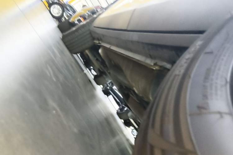 Used Chevrolet Seeker 2022 1.5T CVT Trend-Setting Edition Left Side Sill