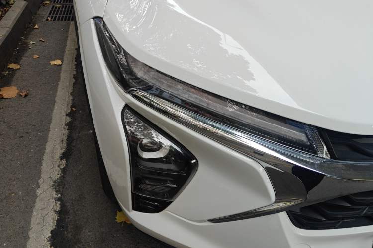Used Chevrolet Seeker 2022 1.5T CVT Trend-Setting Edition Right Front Headlight